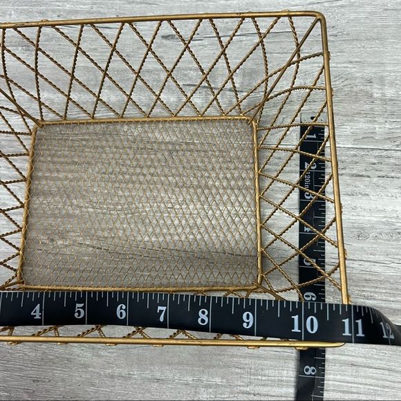 Metallic Bronze Wire Organizer Storage Basket - Picture 4 of 8